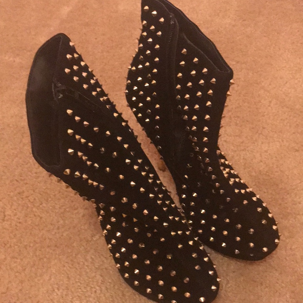 Diva Booties